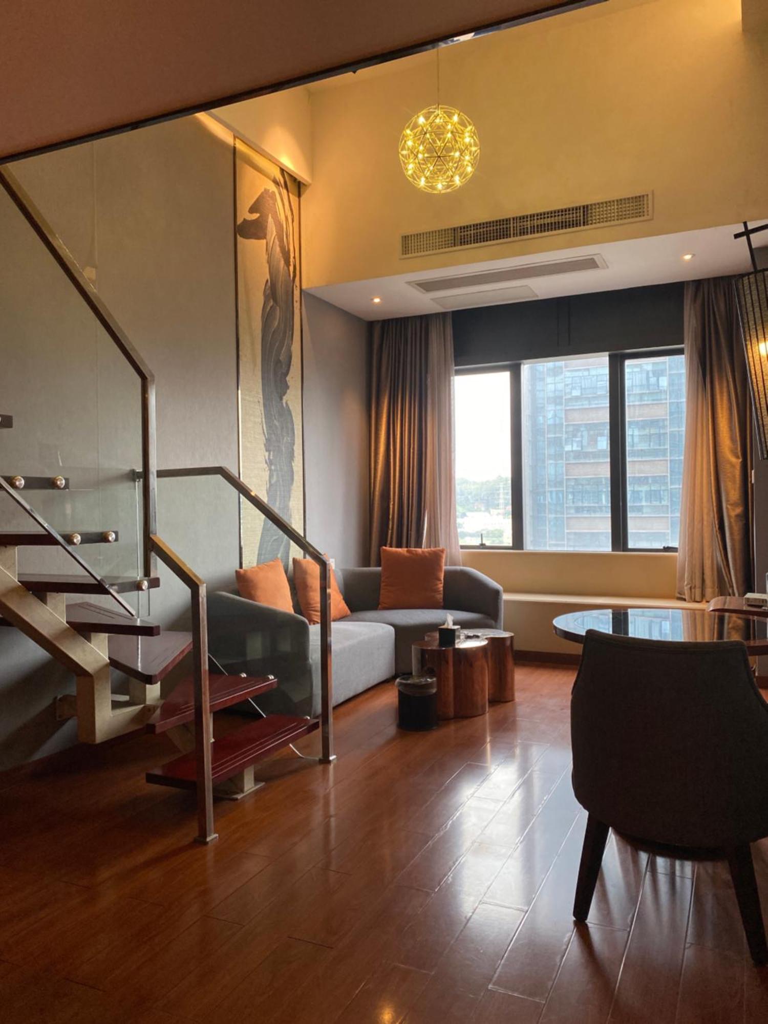 April Fair Duplex Apartment Guangzhou South Railway Station Ao Yuan Yue Shi Dai Branch 외부 사진
