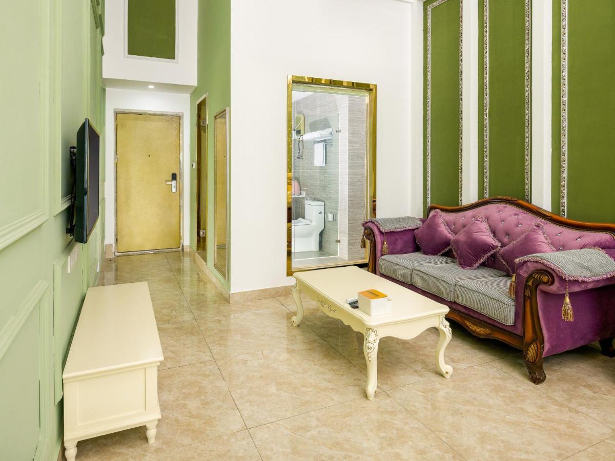 April Fair Duplex Apartment Guangzhou South Railway Station Ao Yuan Yue Shi Dai Branch 외부 사진